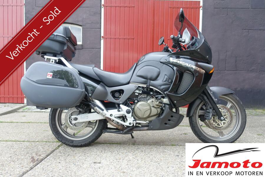 Prachtige en complete Honda XL 1000 Varadero