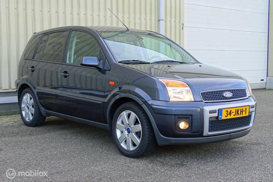 Ford Fusion + 1.6-16V Futura