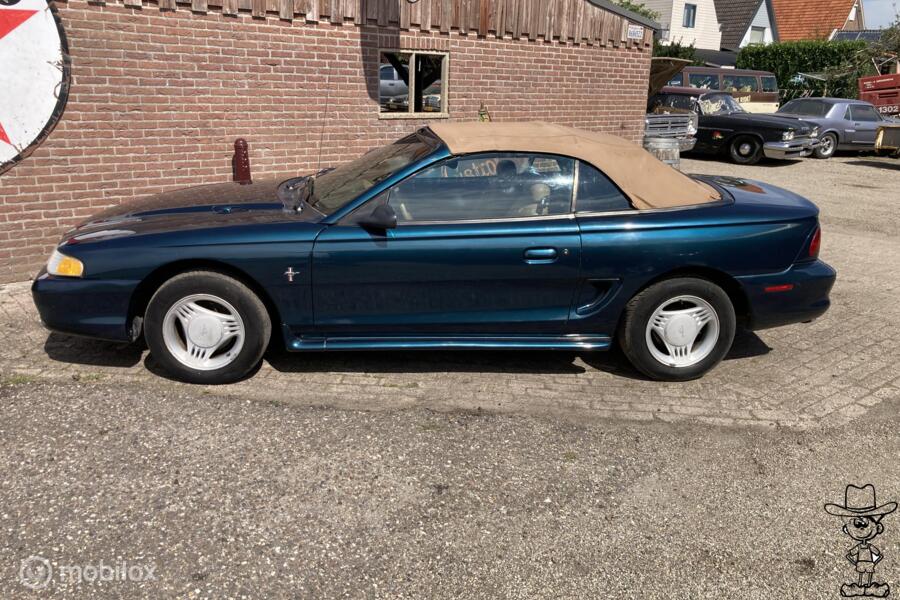 Ford USA Mustang 3.8 V6 Convertible cabrio KOOPJE!!!