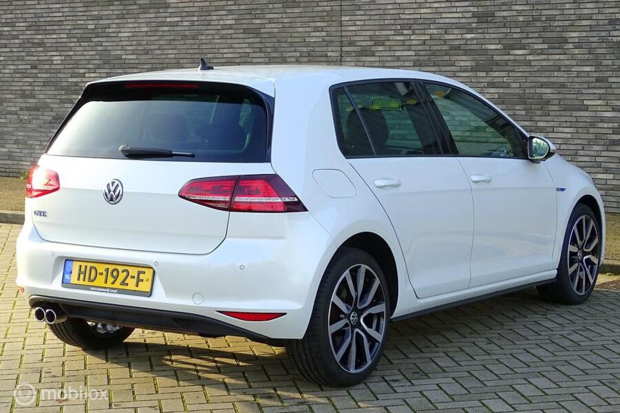 Volkswagen Golf 1.4 TSI GTE