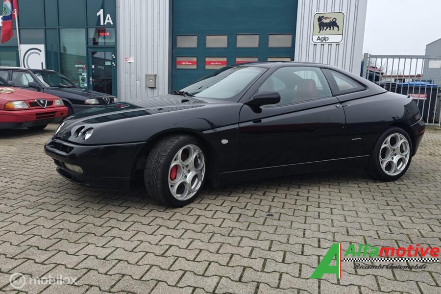 Alfa Romeo GTV 3.0-24V V6