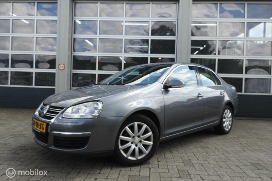 Volkswagen Jetta 1.6 FSI Comfortline