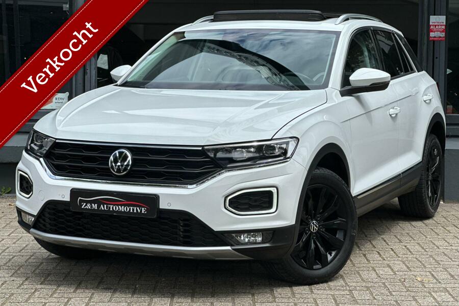 Volkswagen T-Roc 1.5 TSI Aut*Pano*Led*Acc*Car-Play*Sfeerver.
