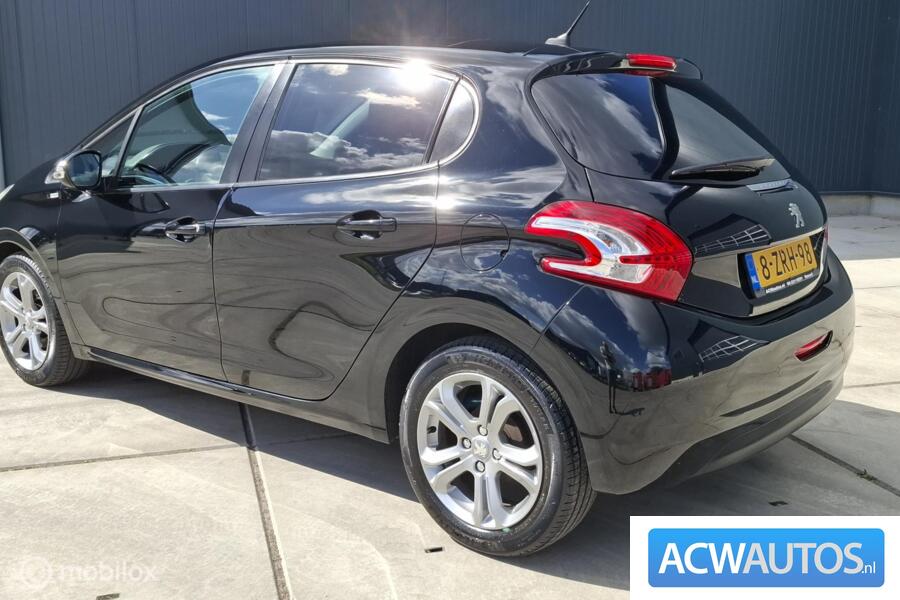 Peugeot 208 1.2 PureTech Style Pack Plus