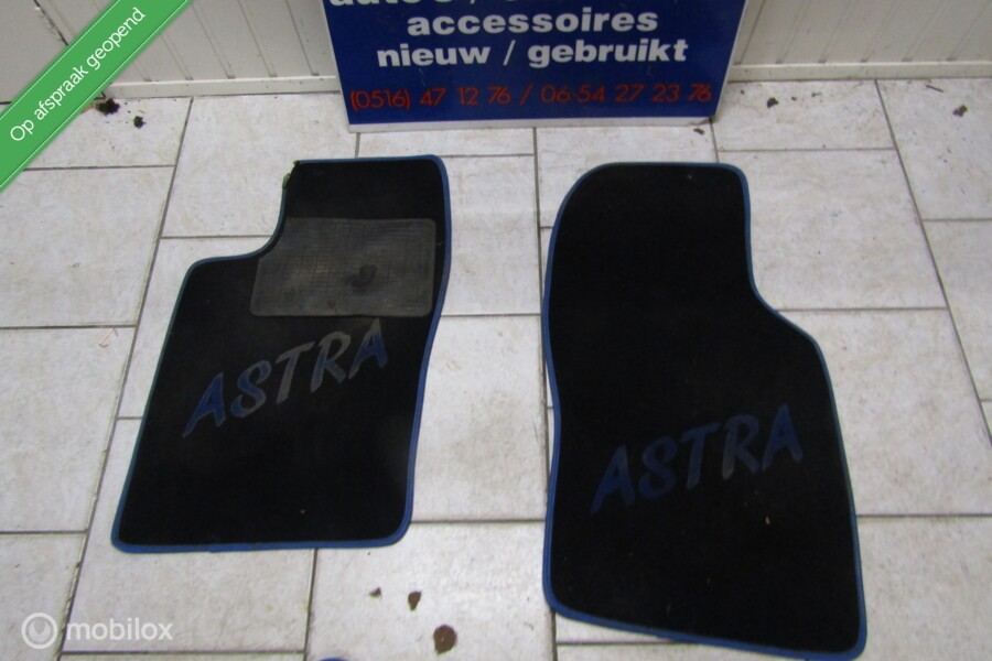 set vloermatten Opel Astra F + opdruk, bj '91 t/m '97