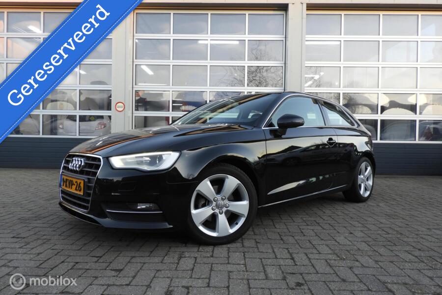 Audi A3  2.0 TDI  Pro Line plus , Xenon , Sportstoelen