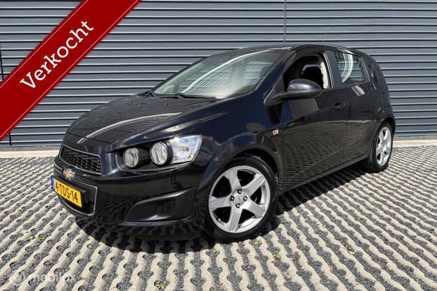 Chevrolet Aveo 1.2 LT 5 drs | Airco | 17" Velgen | Cruise