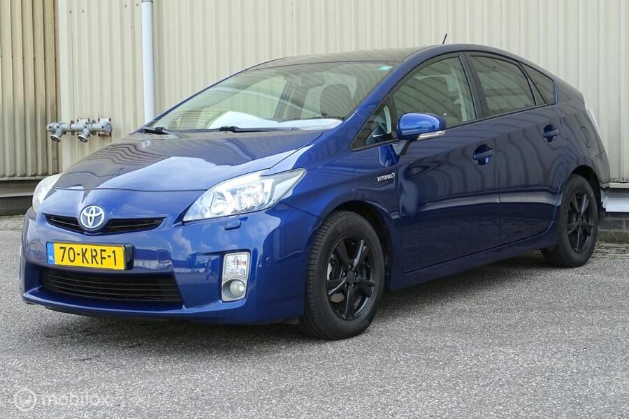 Toyota Prius 1.8 Hybrid Dynamic