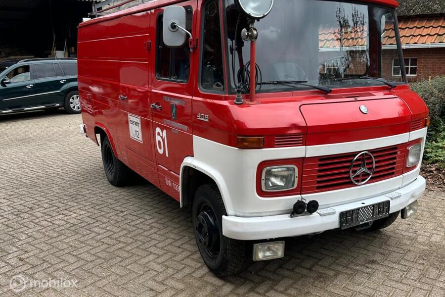 Mercedes 408 Wegenbelasting vrij 1975 Brandweer Camper?