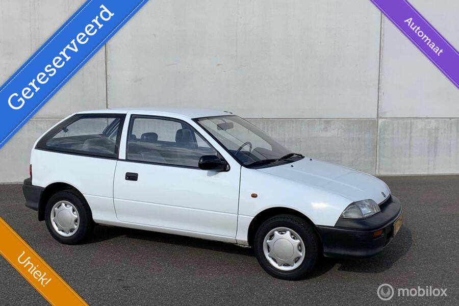 Suzuki Swift 1.0 Spirit AUTOMAAT 3-DEURS APK TOT 08/10/2027