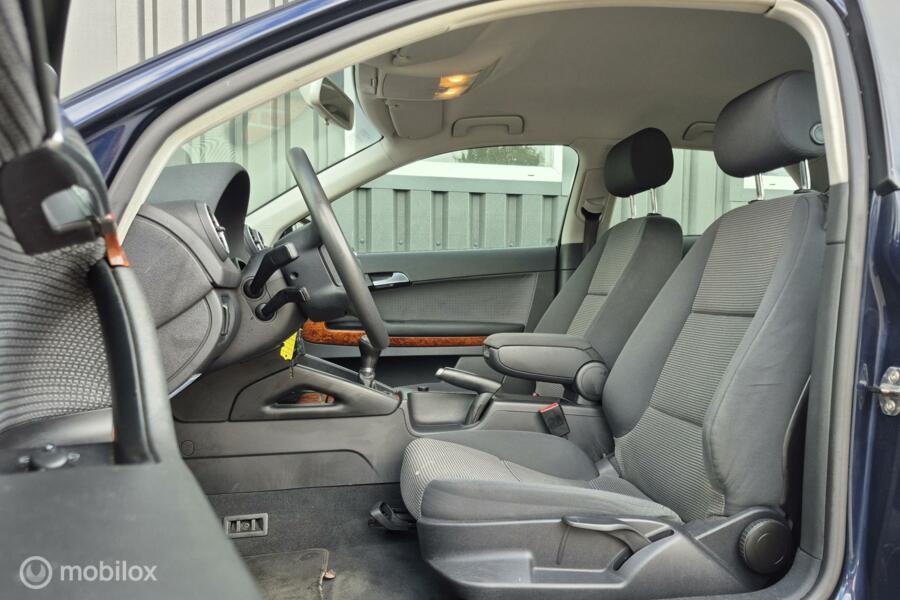 Audi A3  1.6 FSI Ambition Pro Line |NAP| Cruise Controle