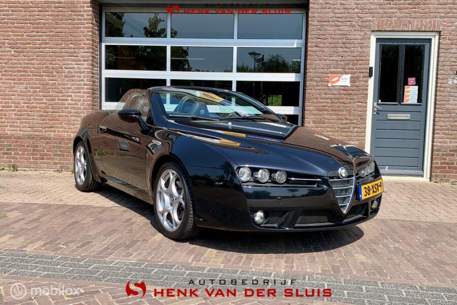 Alfa Romeo Spider 2.2 JTS