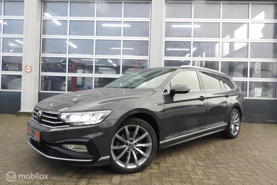 Volkswagen Passat Variant 1.5 TSI R-Line Business +