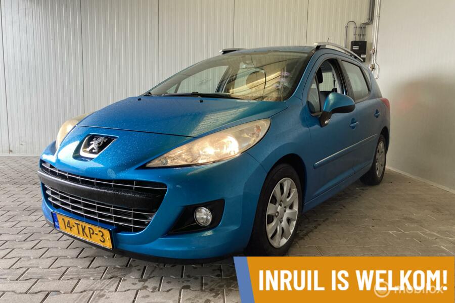 Peugeot 207 SW 1.4 VTi Access// APK // TREKHAAK //