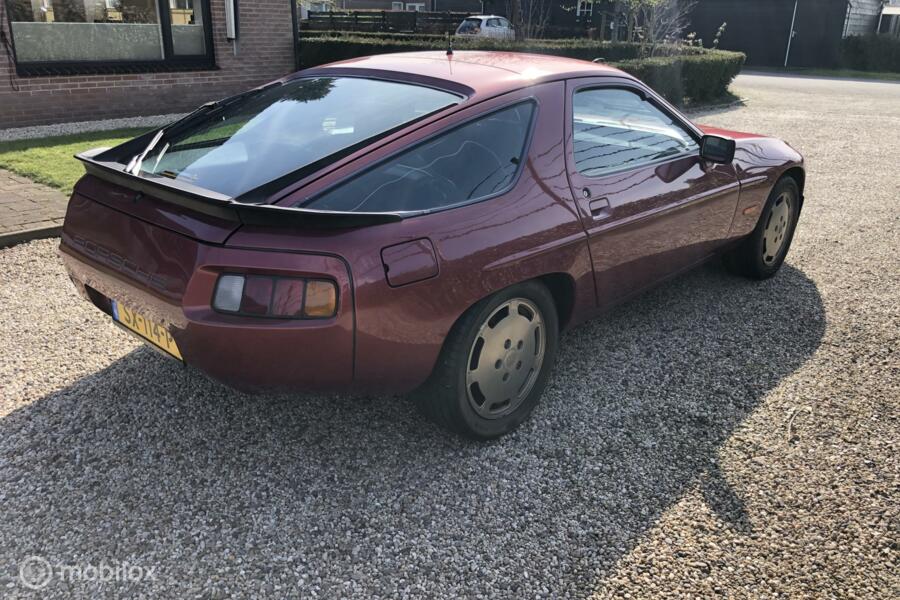 Porsche 928 4.7 S Coupé