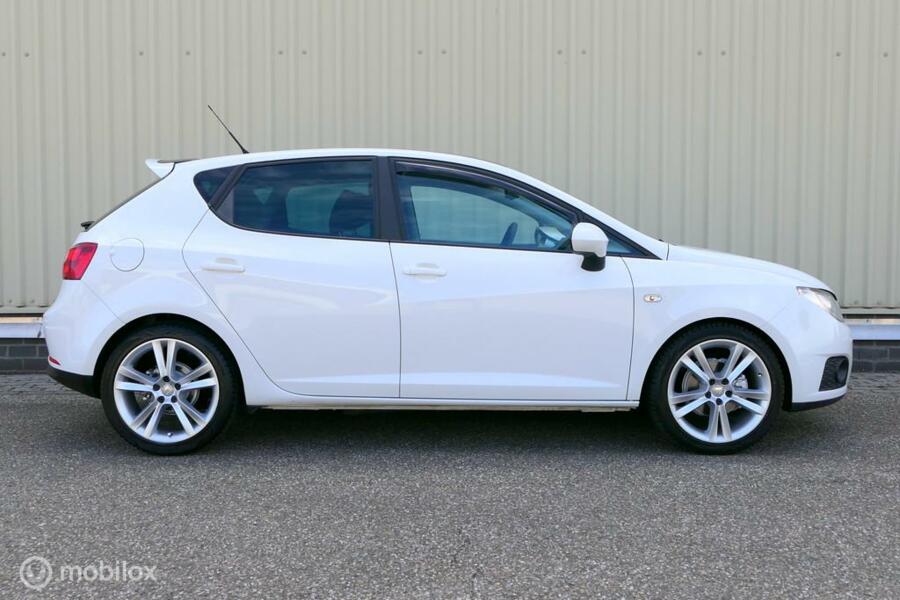 Seat Ibiza 1.6 Sport-Up - xenon - clima - 17 inch - EIBACH / REMUS - NL auto