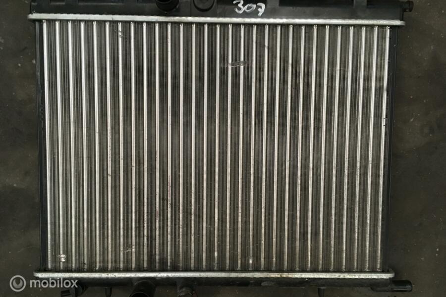 Radiateur Peugeot 307 1.6-16V XR ('01-'07) 63502