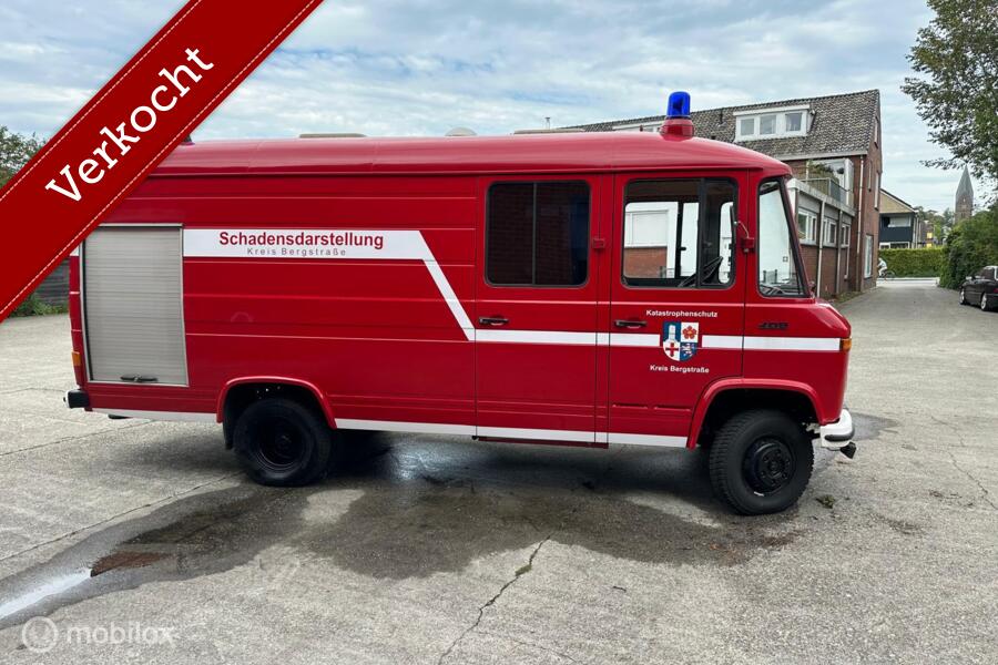 Mercedes 409 benzine Lang Hoog brandweer camper 1978