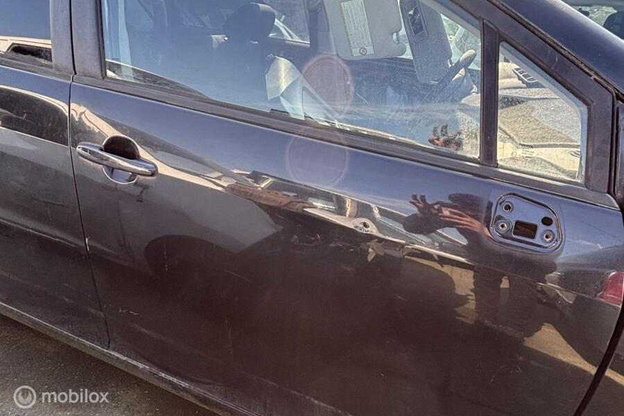 Voordeur rechts rechtsvoor Toyota Corolla Verso ('02-'06)