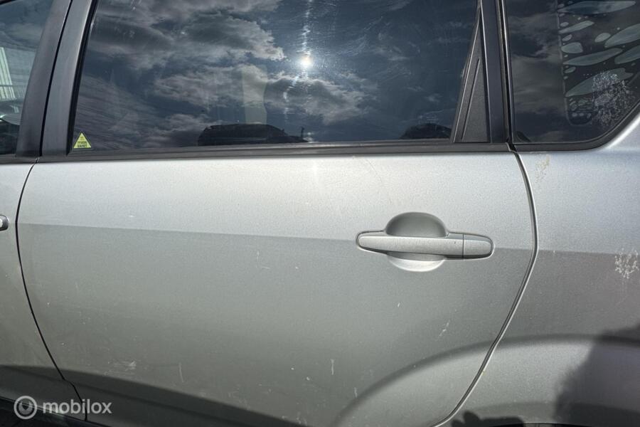 deur linksachter grijs Toyota Corolla Verso ('02-'06)