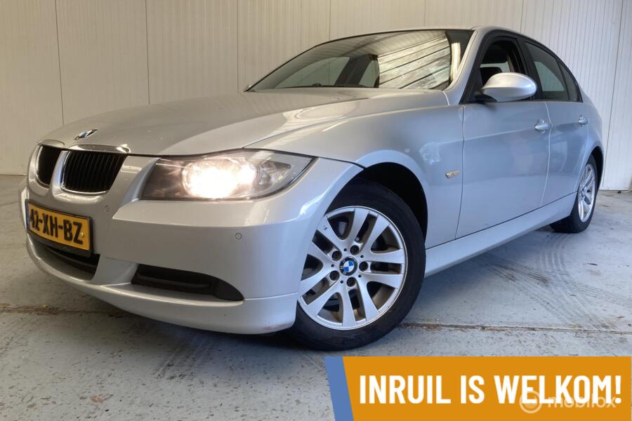 BMW 3-serie 318i High Executive // AKP // AUTOMAAT // LEER /