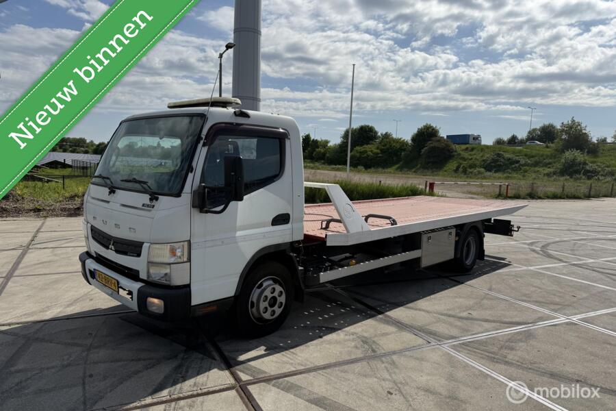 Mitsubishi fuso Canter Fuso Afsleepwagen takelwagen oprijwag