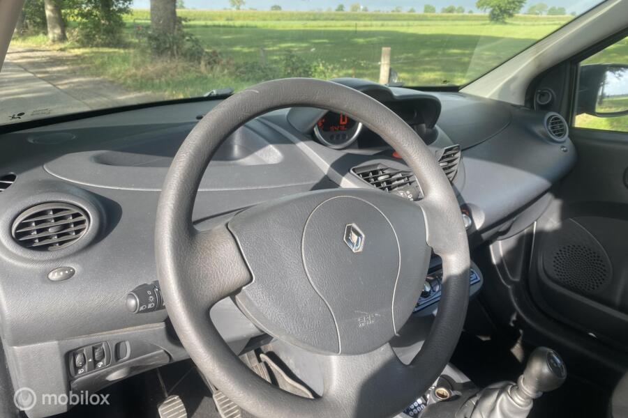 Renault Twingo 1.2 16V Authentique / Airco / Nw APK / NAP!