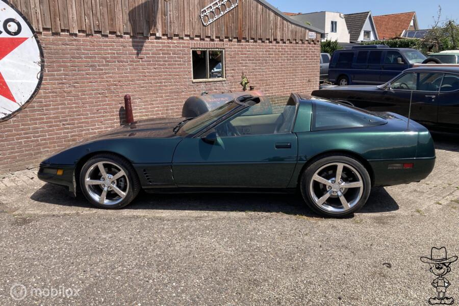 Chevrolet USA Corvette 5.7 Coupé  LT1 targa