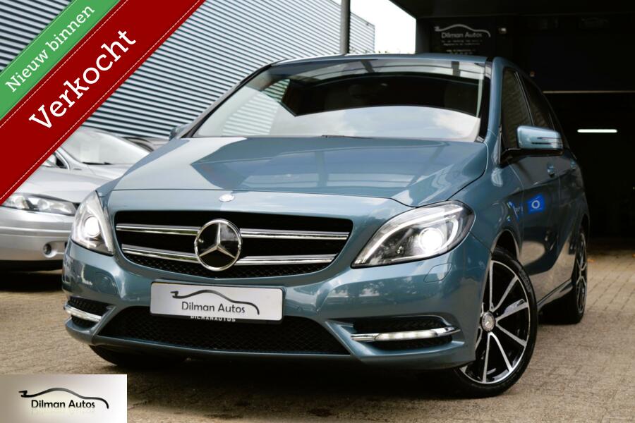 Mercedes B-klasse 200 Ambition!|Leder|Navi|Camera|Trekhaak!!