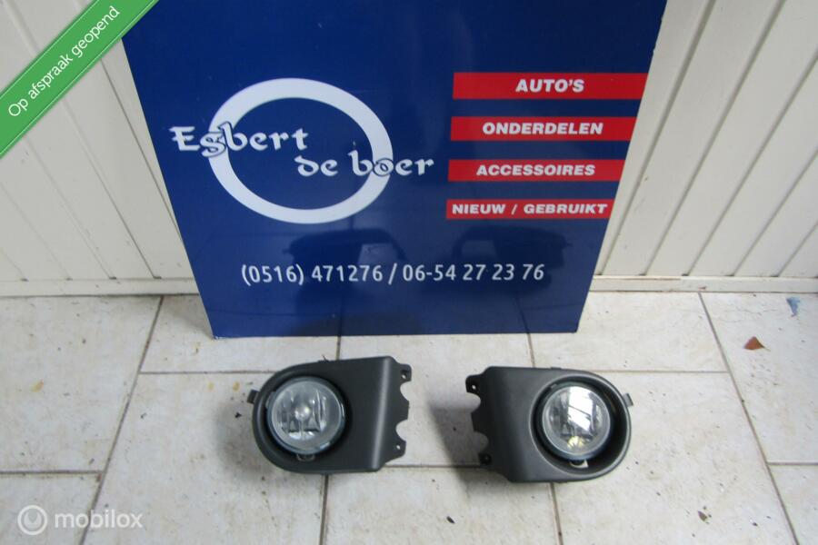 2x Verstraler renault trafic bj 2001 t/m 2006