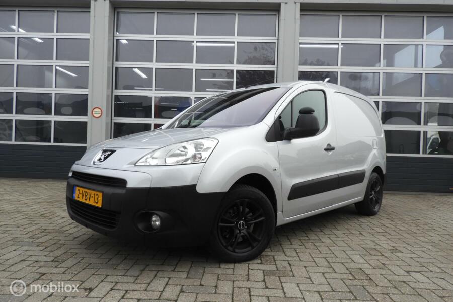Peugeot Partner bestel 1.6 HDI 3 zits, airco , MARGE