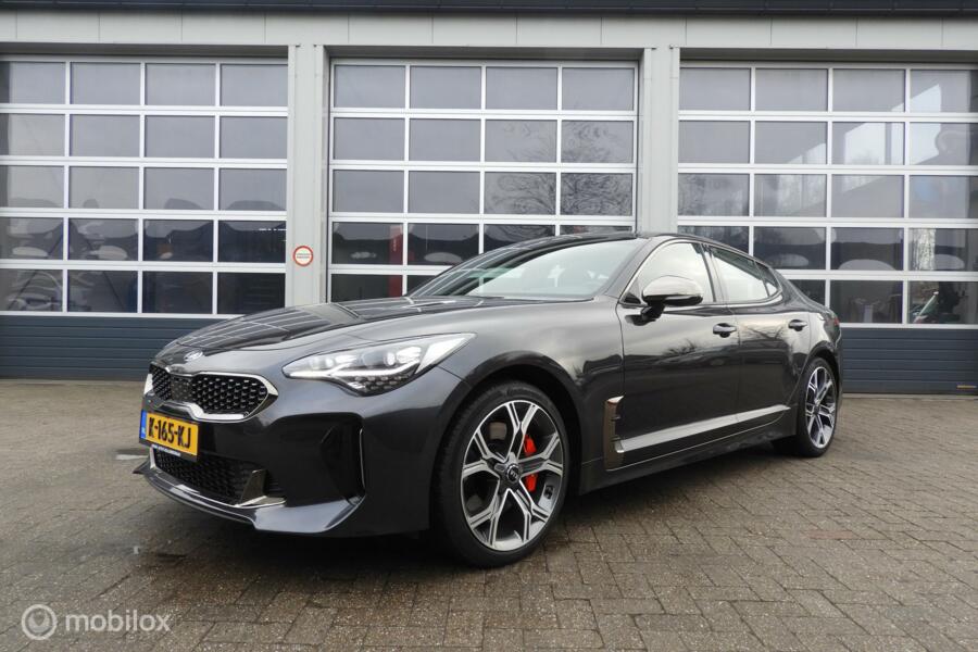 Kia Stinger 3.3 V6 T-GDI AWD GT
