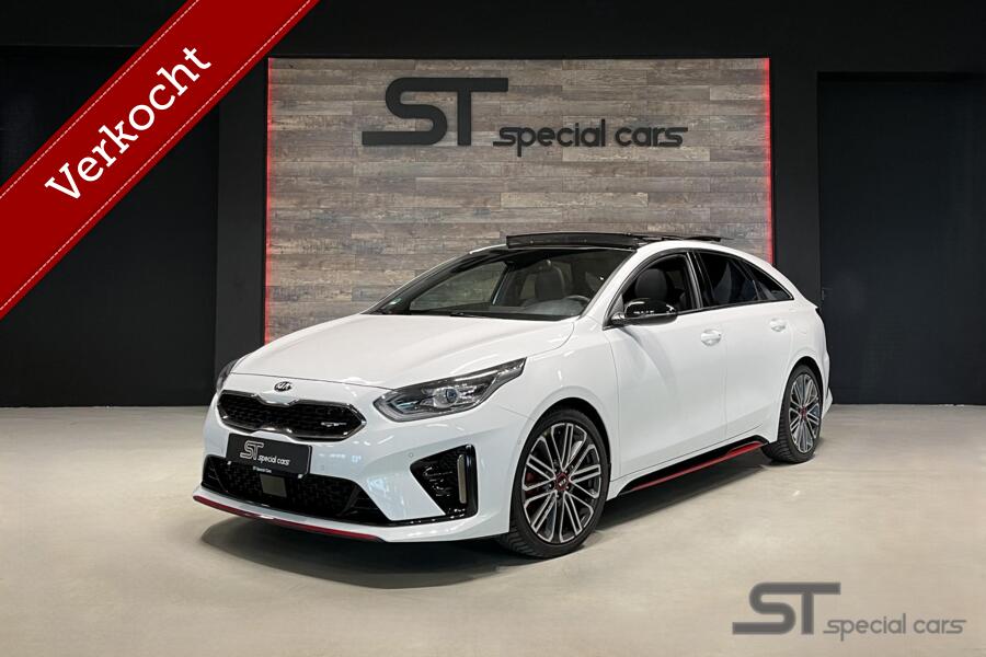 Kia ProCeed 1.6 T-GDi GT|Pano|Dealer onder.