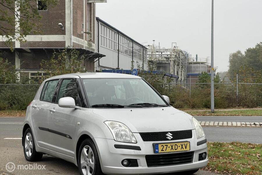 Suzuki Swift 1.3 Shogun | 2e Eigenaar | Airco | 5 Deurs | Lichtmetalen Velgen
