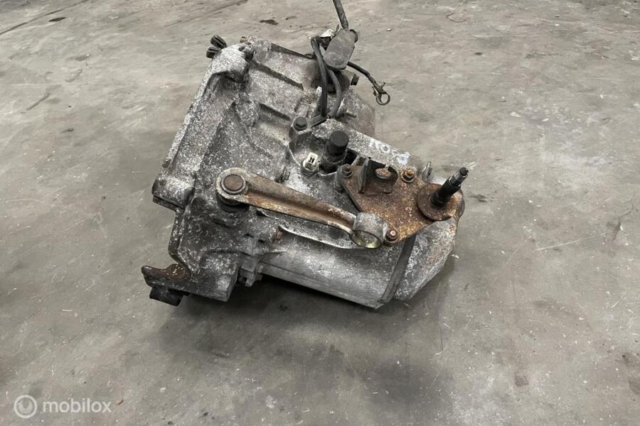 Versnellingsbak Peugeot 206 1.1 /1.4 20CE44 ('98-'09)