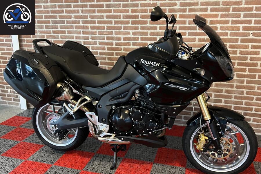 Triumph Tiger 1050