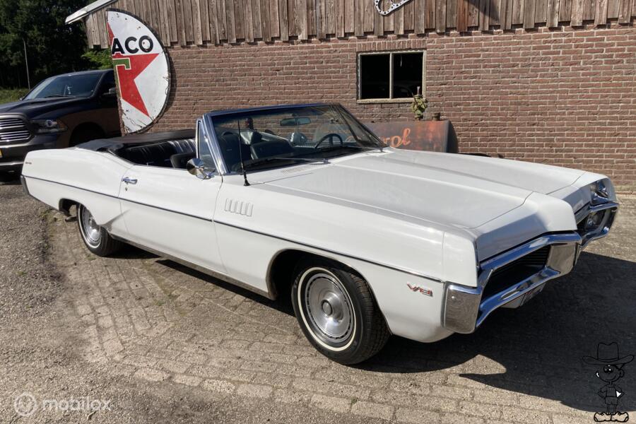 Pontiac parisienne bonneville convertible 2+2