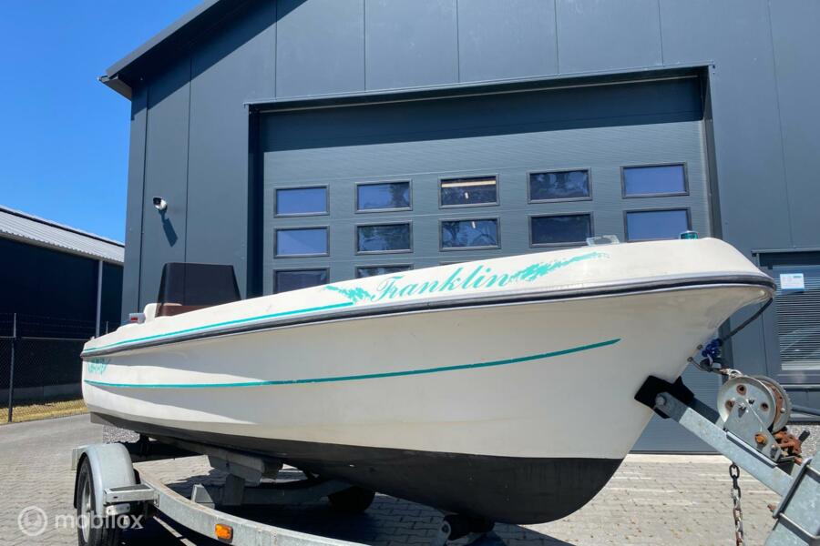 Sunliner 450 - Consoleboot - 25 pk Suzuki motor - Trailer!