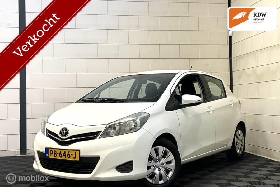 Toyota Yaris 1.3 VVT-i Dynamic 2eEIGNR! NAVI CAMERA BLUETH