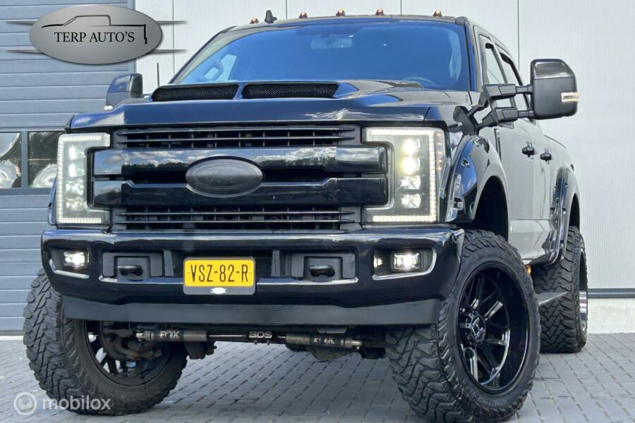 Ford USA F250 6.7 V8 Powerstroke Diesel | 4X4 | BDS/Fox Lift