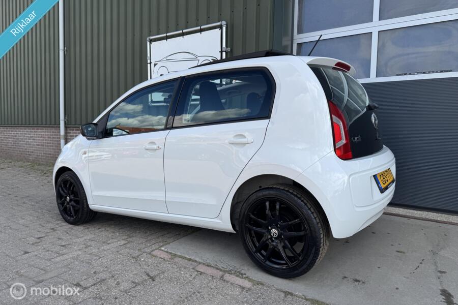 Volkswagen Up! 1.0 high up!|Airco|Pano|Stoel vw|Getint glas|
