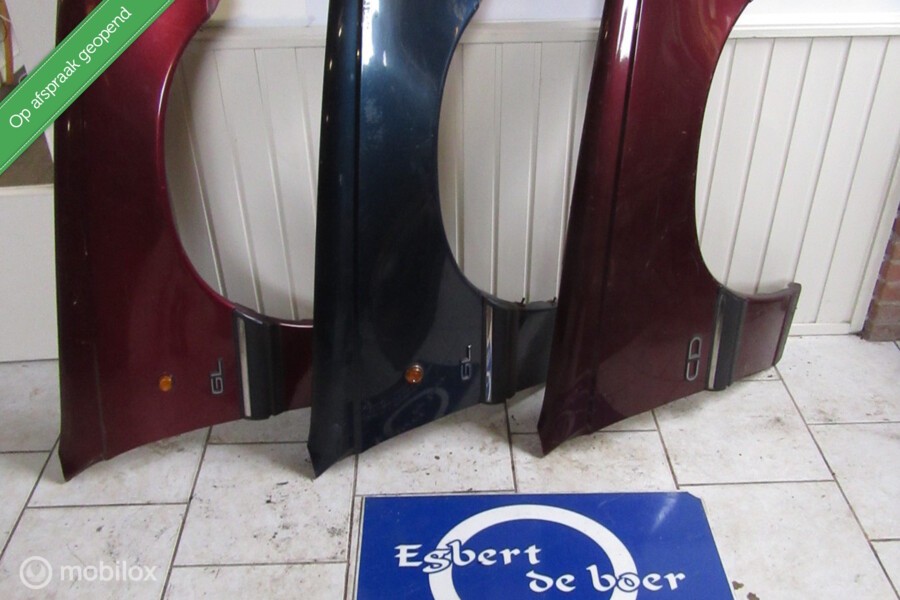 Spatbord voorscherm L+R Opel Omega A, bj '87 - '94