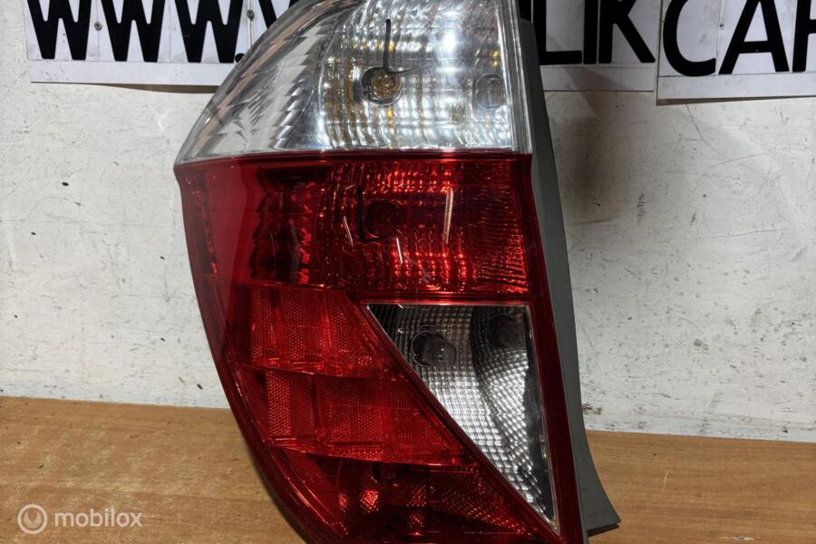Achterlicht links Honda FR-V ('04-'10)