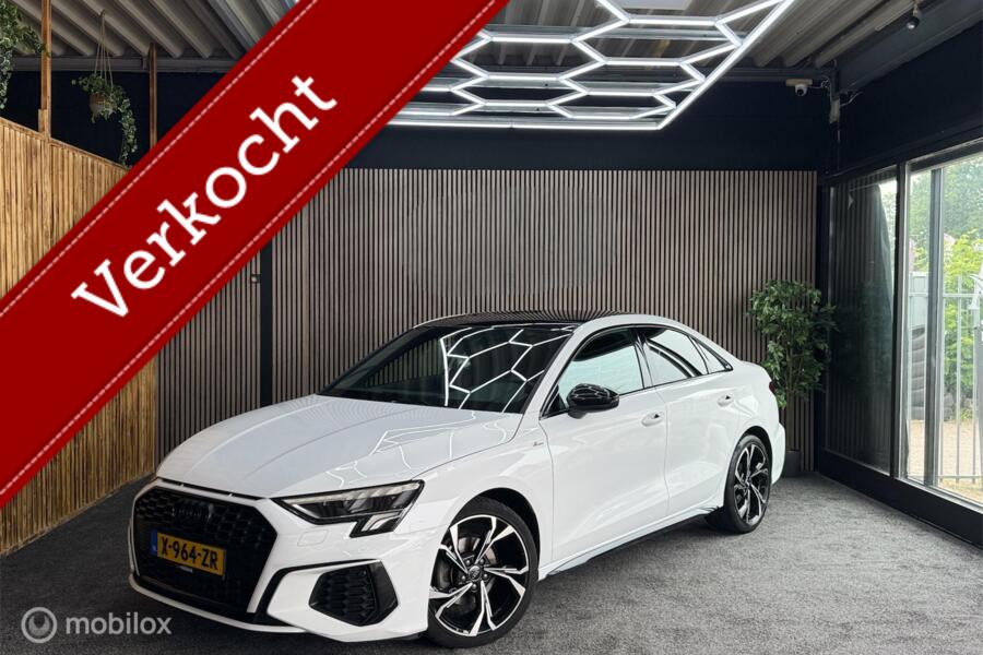 Audi A3 Limousine 30 TDI S edition|Pano|Led|ACC|Camera|Sfeer