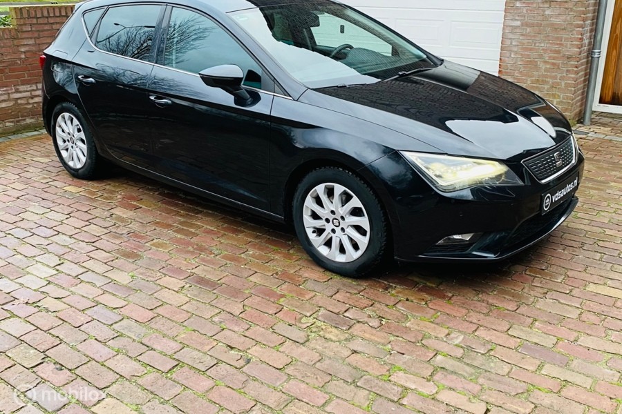 Seat Leon 1.6 TDI Style Business  Limited Edition 2