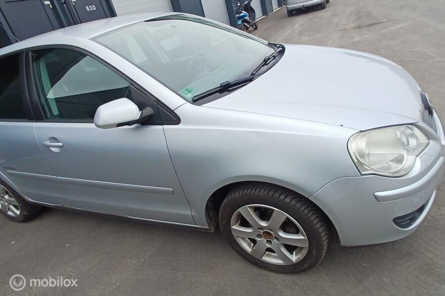 Volkswagen polo 9n3