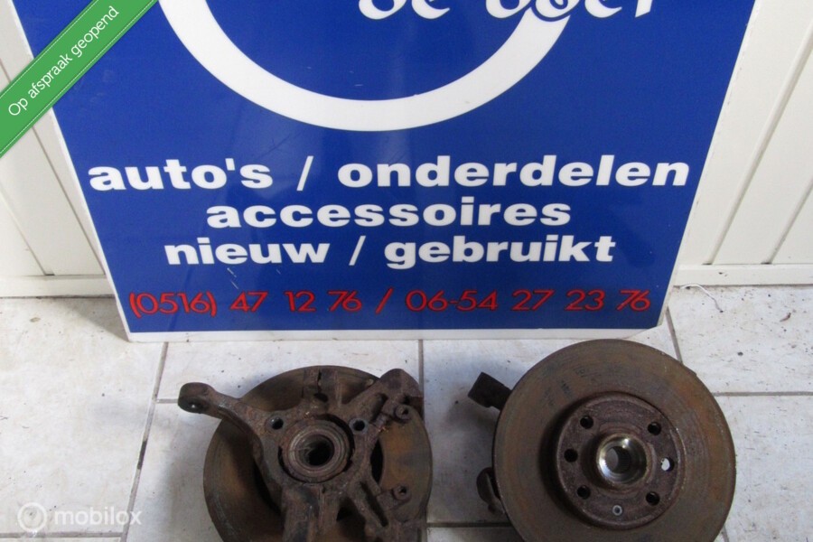 Fusee huis voorwielophanging Astra G 4 + 5 gaats op voorraad