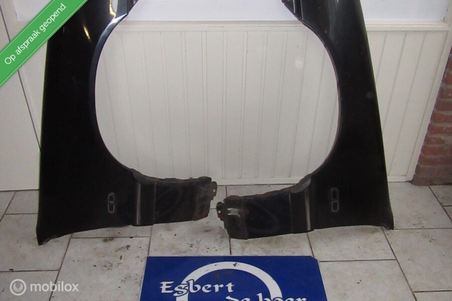 Spatbord voorscherm Opel Senator B,bj '87 tm '93