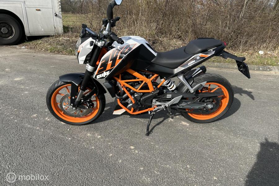 KTM 390 Duke ABS