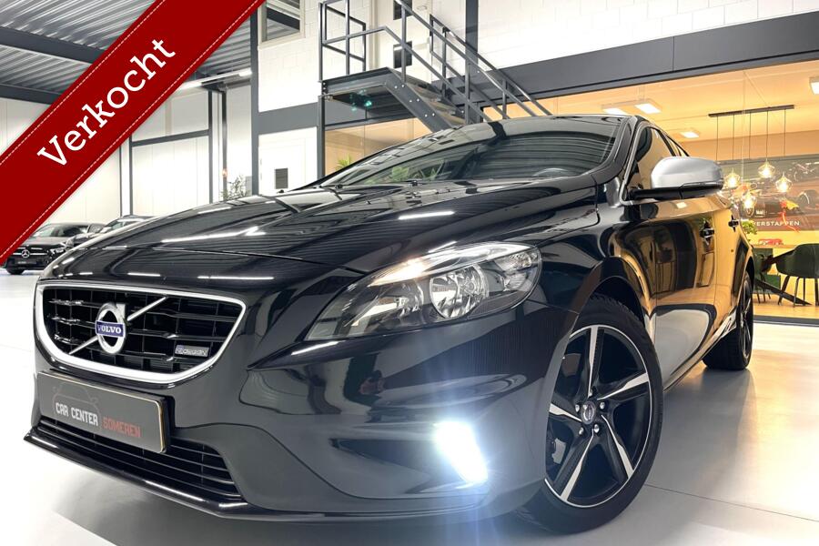 Volvo V40 1.6 T3 150 PK R-Design/ Leder/ Navi/ Pano.Dak/ Climat